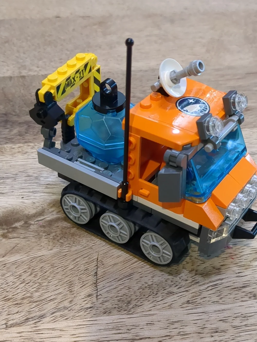 Lego 60033 – Arctic Outpost / Arctic Ice Crawler - COMPLETE